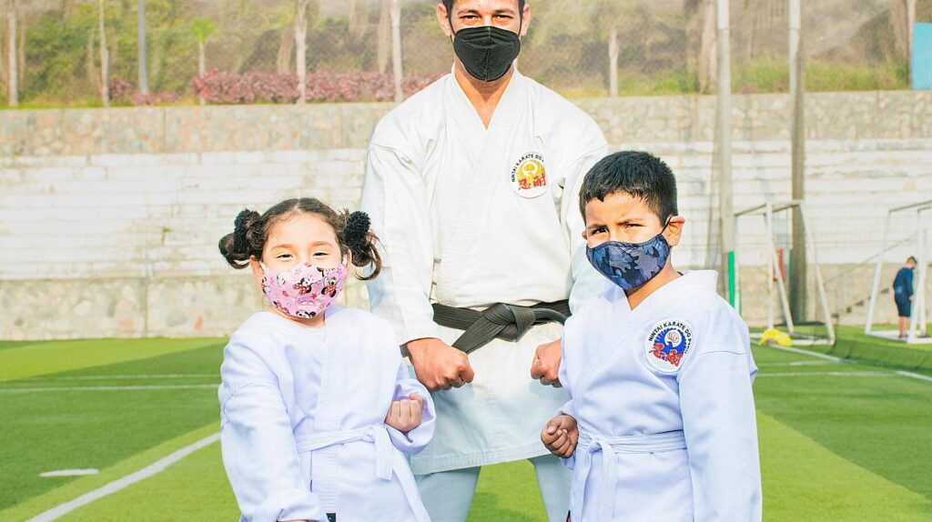 escuela-de-karate-activa-club-galeria-03-1640x920 Escuela de Karate - Activa Club