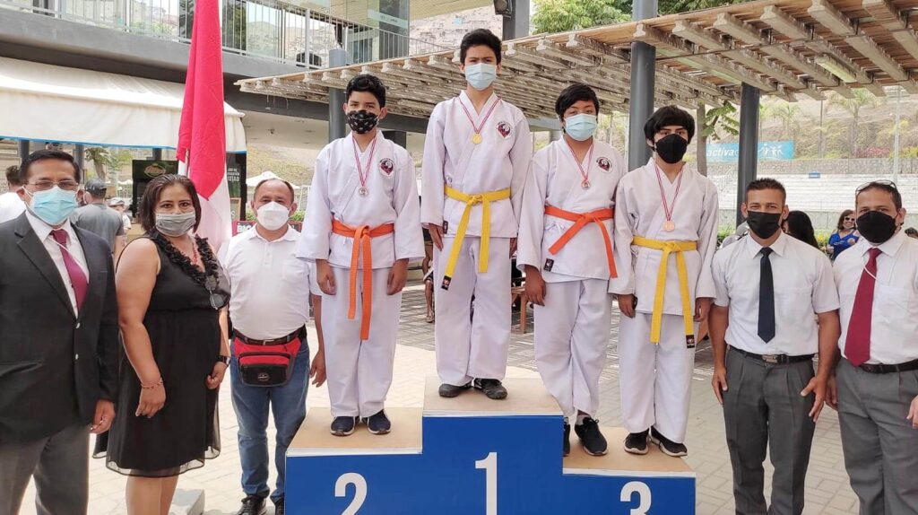 escuela-de-karate-activa-club-galeria-04-1640x920 Escuela de Karate - Activa Club